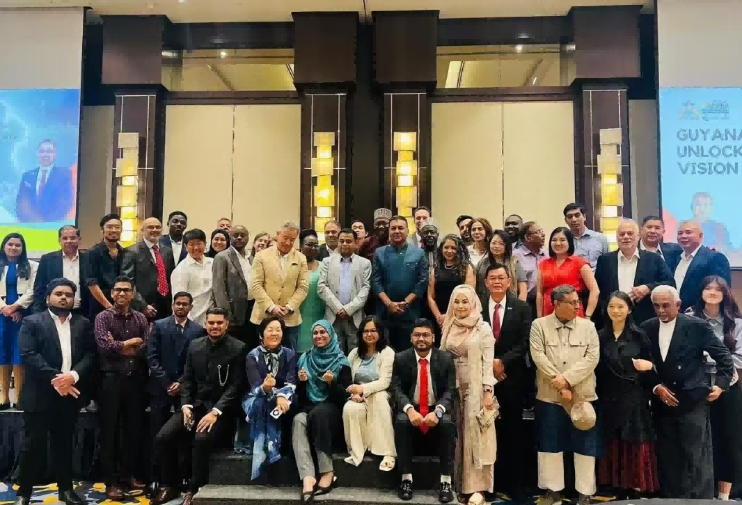 Guangzhou Fei Teng Furniture Co., Ltd. Shines at the Investors Summit Kuala Lumpur 2024
